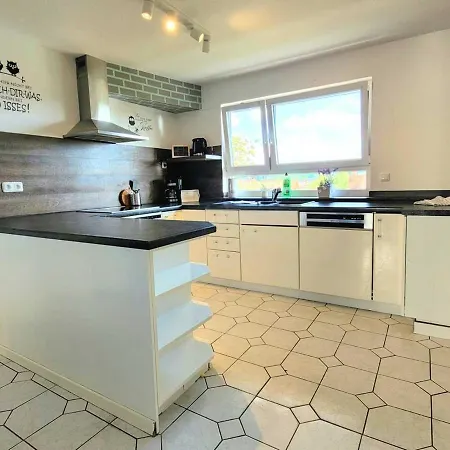 Апартаменты Cozy & Modern 4 Flat Near Hanau